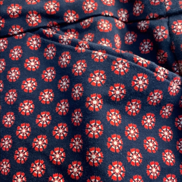 Croft & Barrow Skort - Navy and Red Pattern 16 Women’s - Picture 5 of 5